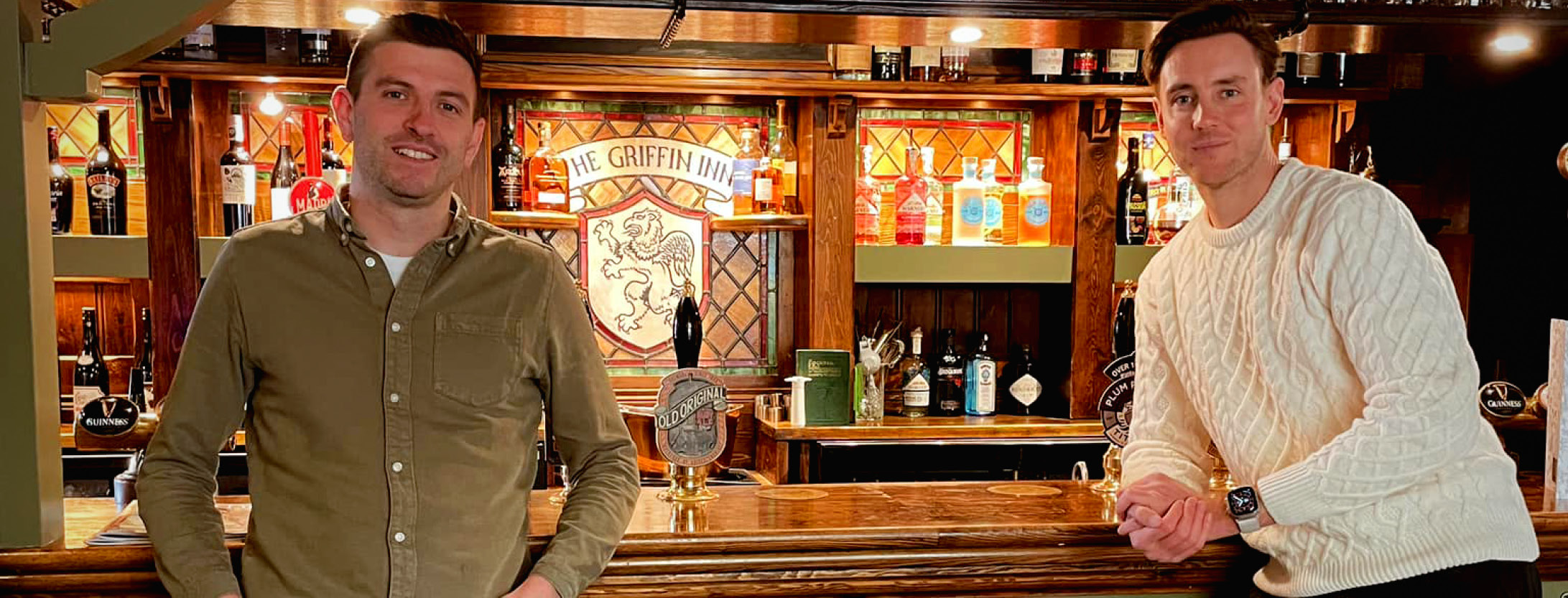 Harry Gurney and Stuart Broad at the Griffin Inn Swithland, powered by business energy supplier Yu Energy